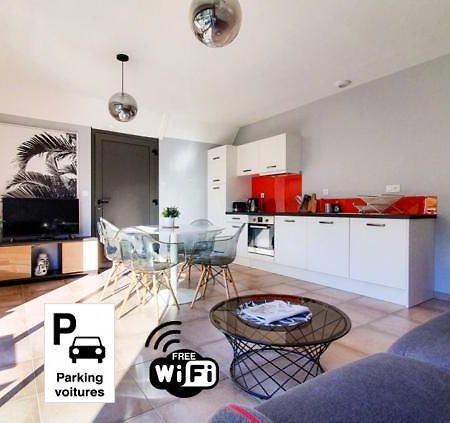 Le Nid Discret Avec Balcon Et Parking Prive Gratuit Apartment Sarlat-la-Canéda Exterior foto